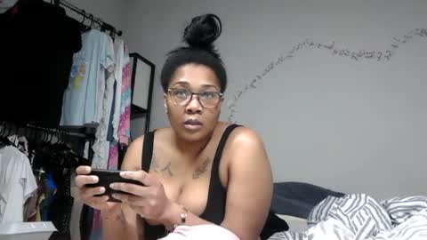 Snapshot of riversaint chatting on March 2, 11:20 pm River Saint online show from March 2, 11:20 pm