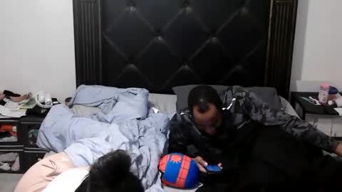 Snapshot of riversaint chatting on March 1, 1:07 am River Saint online show from March 1, 1:07 am