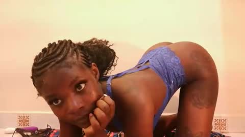 rlessing2 online show from February 4, 4:24 pm