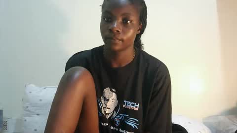 rlessing2 online show from February 15, 6:37 pm