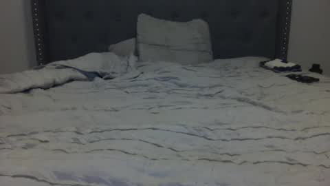 rmh224 online show from March 8, 5:11 pm