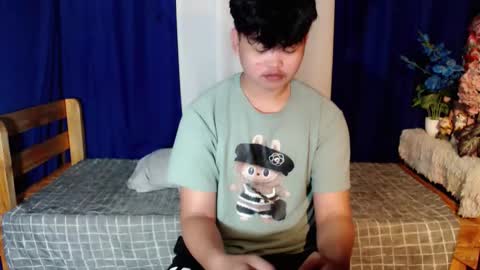 Snapshot of rnl_cum chatting on February 7, 12:09 pm RICH MY GOAL online show from February 7, 12:09 pm