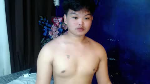 Snapshot of rnl_cum chatting on March 7, 4:59 pm RICH MY GOAL online show from March 7, 4:59 pm