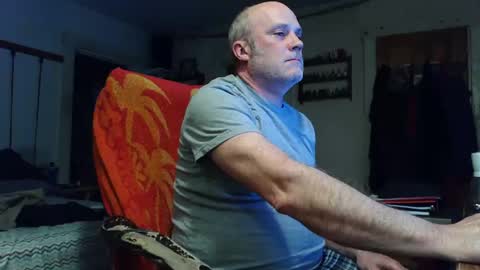 Snapshot of rnrd chatting on March 29, 2:55 am rnrd online show from March 29, 2:55 am