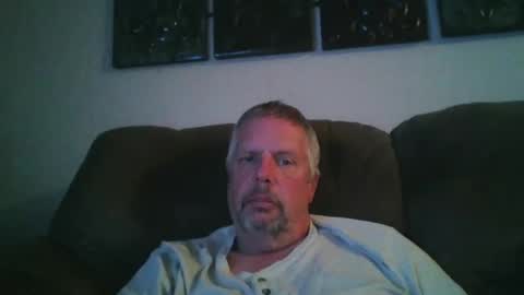 Snapshot of rob9271963 chatting on February 8, 3:30 am Rob online show from February 8, 3:30 am