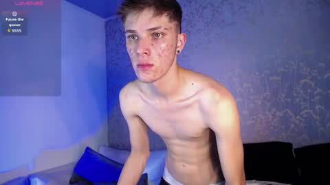 Robbin online show from September 11, 9:04 pm