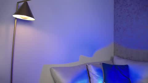 Robbin online show from September 19, 9:26 pm