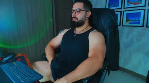 Snapshot of robby_k chatting on May 22, 9:37 am Robby online show from May 22, 9:37 am