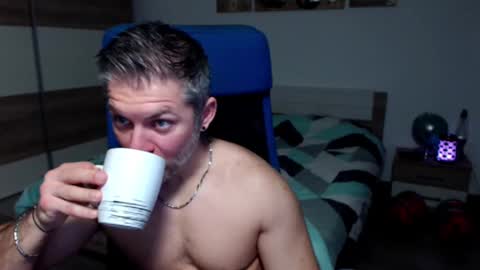 robbyshawz online show from January 15, 5:08 am