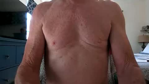 robert online show from October 21, 6:30 pm