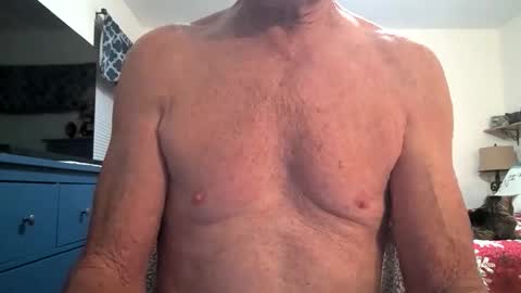 robert online show from November 19, 10:43 pm