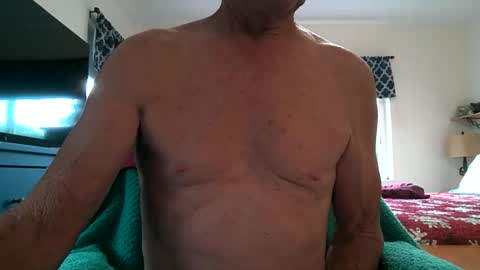 robert online show from December 14, 8:02 pm