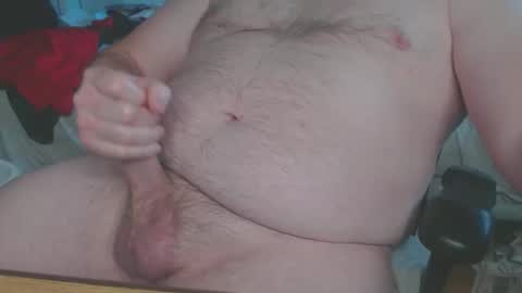 Snapshot of robert9955 chatting on November 16, 4:56 pm Robert9955 online show from November 16, 4:56 pm