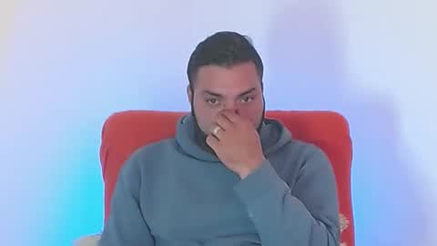 Stiven - online show from October 18, 6:41 pm