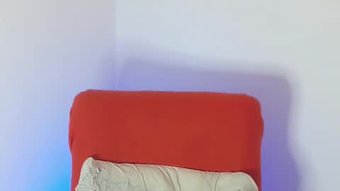 Stiven - online show from November 5, 8:09 pm