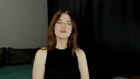 Lisa and Robert  i am online all days 900 am GMT3   online show from December 23, 11:25 am