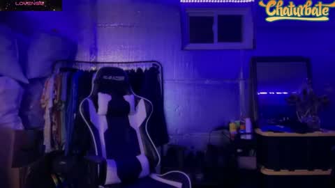 Robert Cici Jr. online show from November 10, 3:05 am