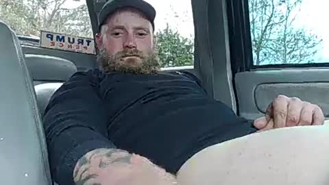 robertd5094 online show from February 23, 6:23 pm