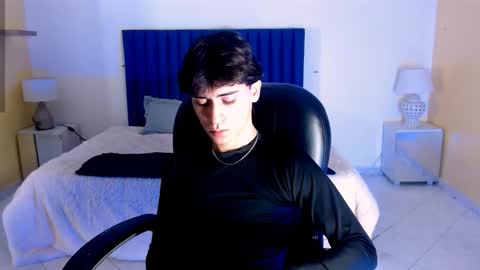 ROBERTH online show from February 19, 1:51 pm