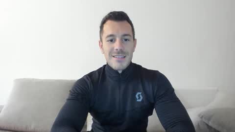 roberto4ever online show from November 22, 10:47 am