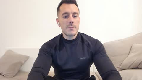 roberto4ever online show from November 27, 4:31 pm