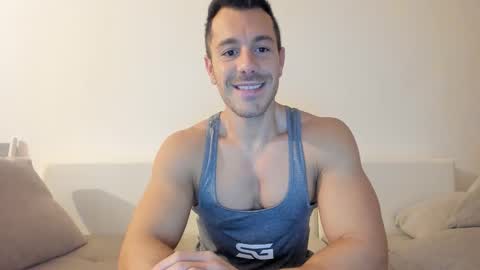 roberto4ever online show from March 2, 4:25 am