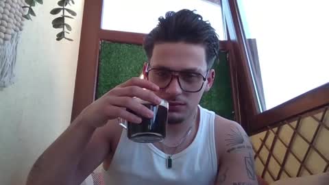 Roberto online show from April 26, 10:02 am