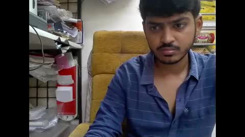 Snapshot of robertsalia220 chatting on September 17, 8:27 am Robertsalia online show from September 17, 8:27 am