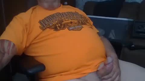 Snapshot of robglide chatting on October 26, 1:28 pm robglide online show from October 26, 1:28 pm