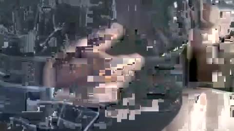 Snapshot of robglide chatting on November 12, 11:14 pm robglide online show from November 12, 11:14 pm