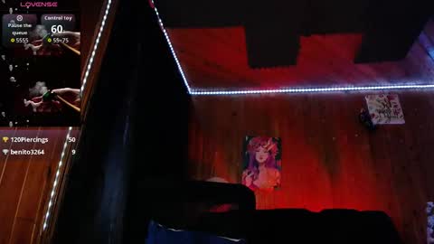 Robin online show from October 12, 11:04 pm