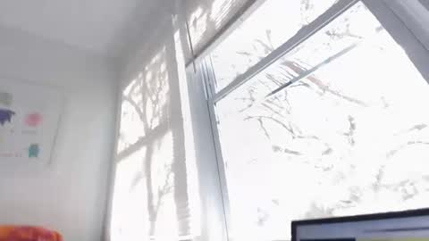 Snapshot of robin_bones chatting on December 1, 6:30 pm Lula Lace online show from December 1, 6:30 pm