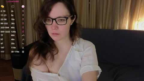 Robin online show from June 6, 8:24 pm