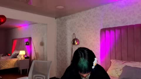 robin D online show from September 26, 1:15 pm