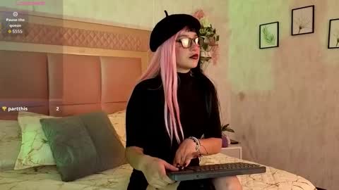 robin D online show from October 25, 11:29 am