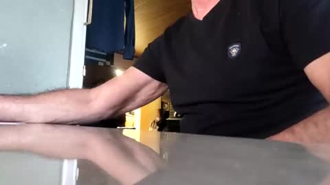 robke1966 online show from January 2, 8:17 am