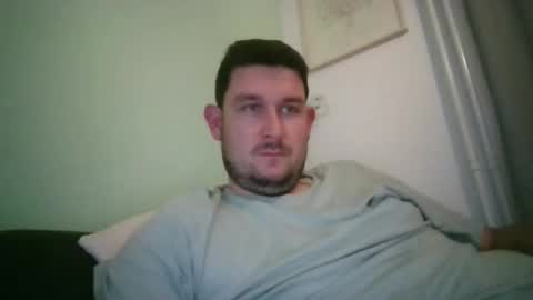 Snapshot of robtheman94 chatting on September 18, 9:39 pm Robin online show from September 18, 9:39 pm