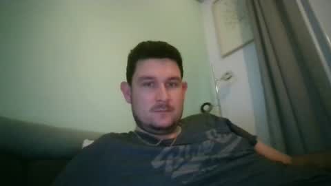 Snapshot of robtheman94 chatting on October 5, 9:02 pm Robin online show from October 5, 9:02 pm