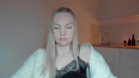 Snapshot of rock__baby chatting on July 29, 4:54 am rock__baby online show from July 29, 4:54 am