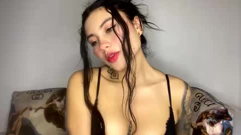 Samantha Estephania  online show from January 30, 1:33 am