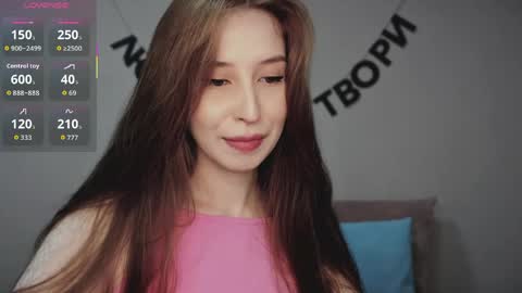 Snapshot of rocketsgirl chatting on May 6, 6:52 am rocketsgirl online show from May 6, 6:52 am