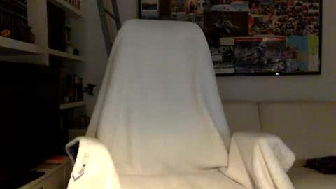 Snapshot of rocketviper chatting on January 31, 11:47 pm RocketViper online show from January 31, 11:47 pm