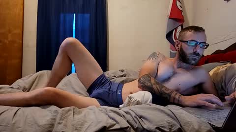 rob online show from December 4, 12:36 pm