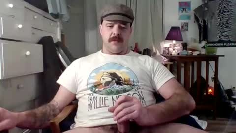 Snapshot of rockinoutwithmycokout chatting on December 27, 8:13 am rockinoutwithmycokout online show from December 27, 8:13 am