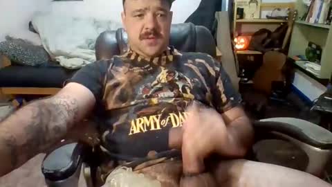 Snapshot of rockinoutwithmycokout chatting on October 20, 8:31 pm rockinoutwithmycokout online show from October 20, 8:31 pm