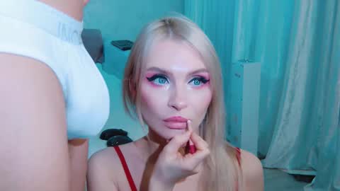 Lina and Den online show from January 16, 7:23 am