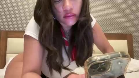 rockybee1 online show from January 11, 12:15 am