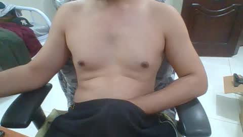 rockysam090 online show from November 26, 5:58 pm