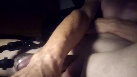 Snapshot of rod77knee chatting on February 22, 8:18 pm rod77knee online show from February 22, 8:18 pm