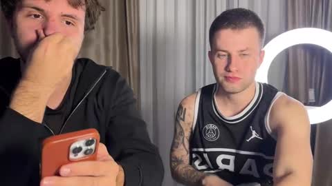 Rodrigo online show from November 6, 9:37 pm